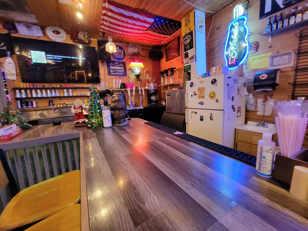 Beaver Dam Restaurant & Marina